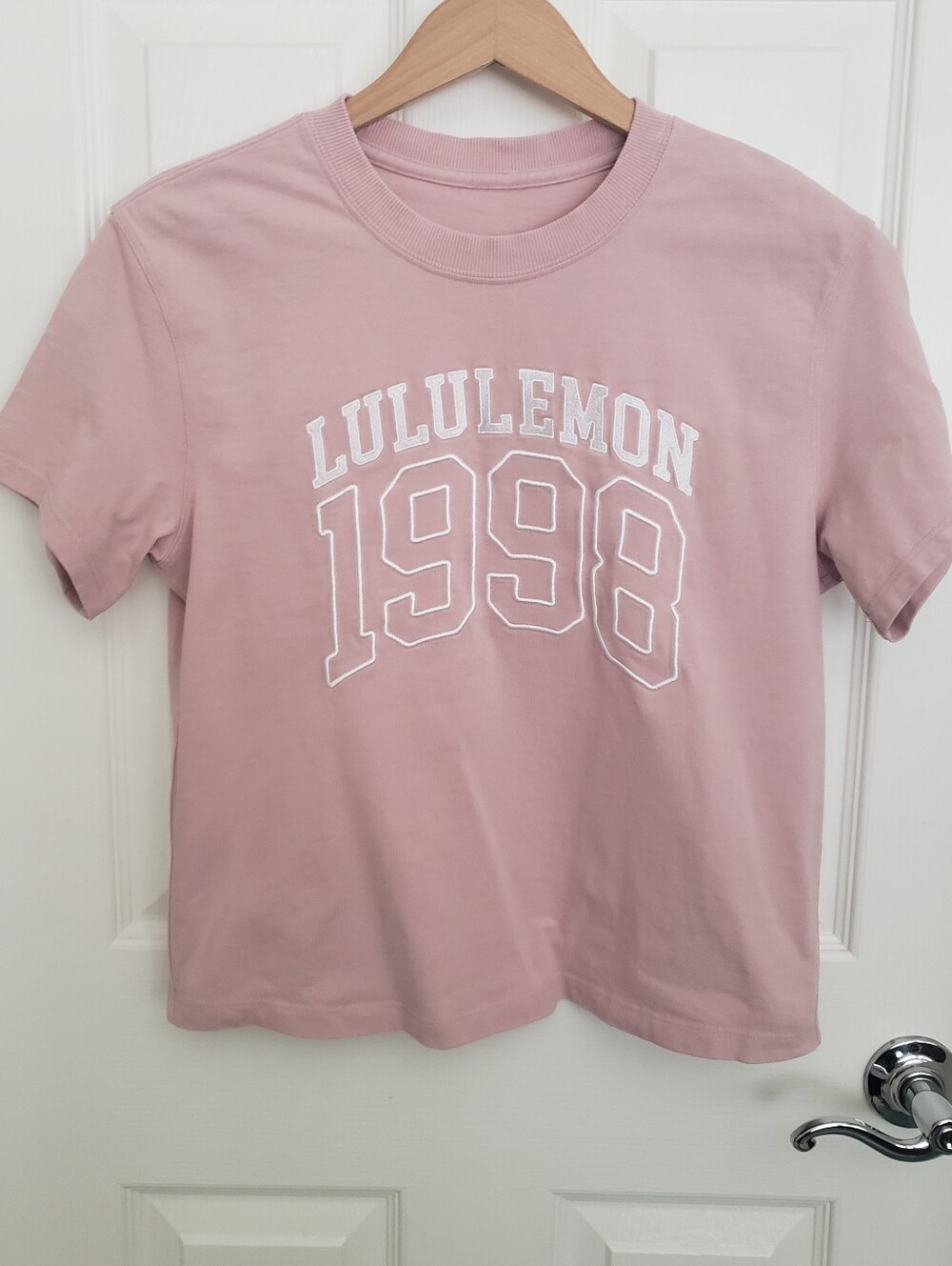 Lululemon Varsity Embroidered Short Sleeve